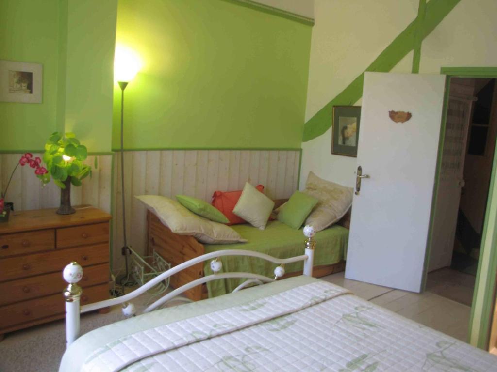 Chambres D'Hotes Les Pensees Douces Auxerre Quarto foto