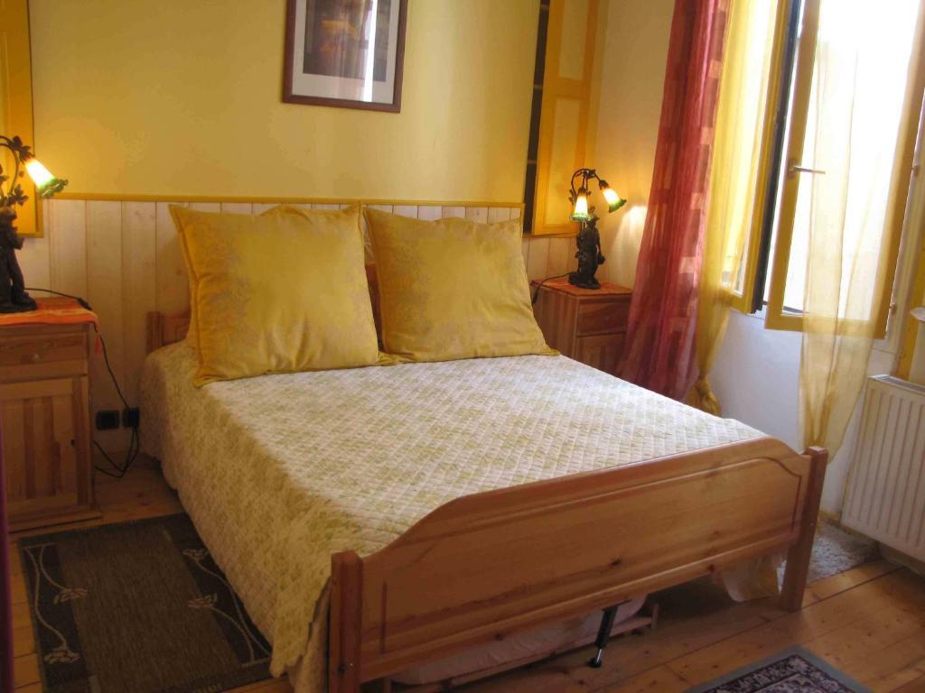 Chambres D'Hotes Les Pensees Douces Auxerre Quarto foto